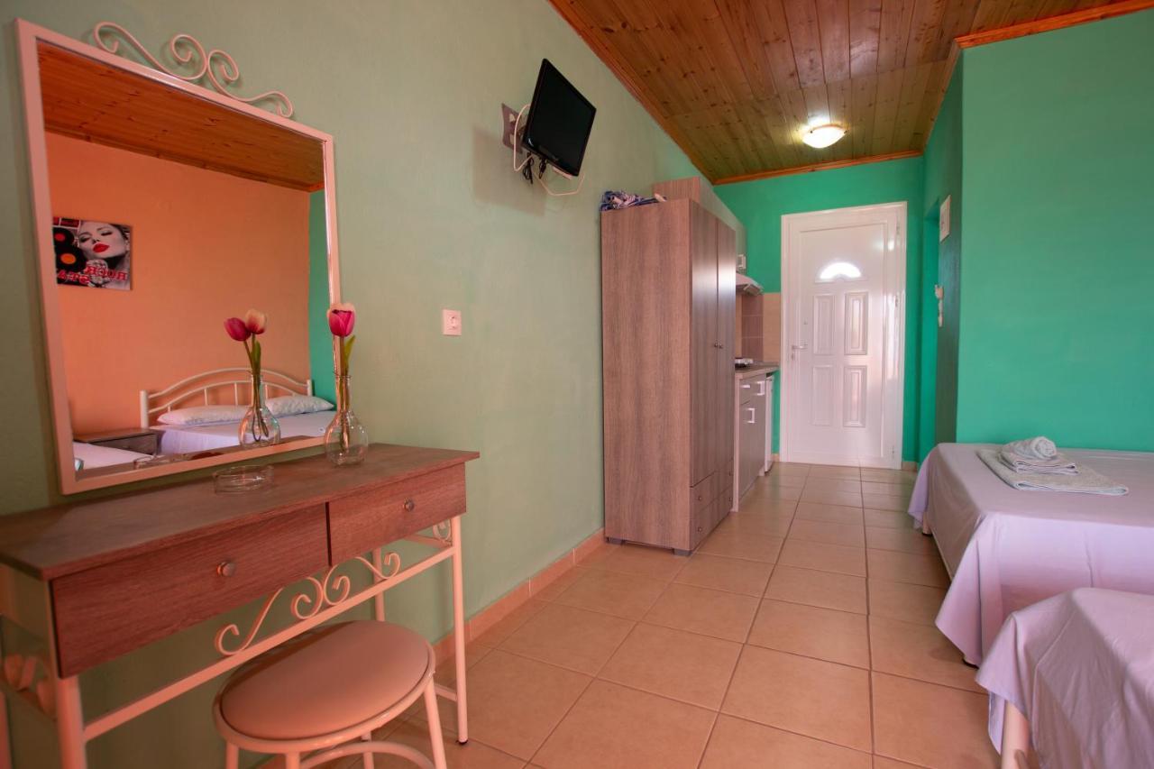 Studios Orama Vrasná Extérieur photo